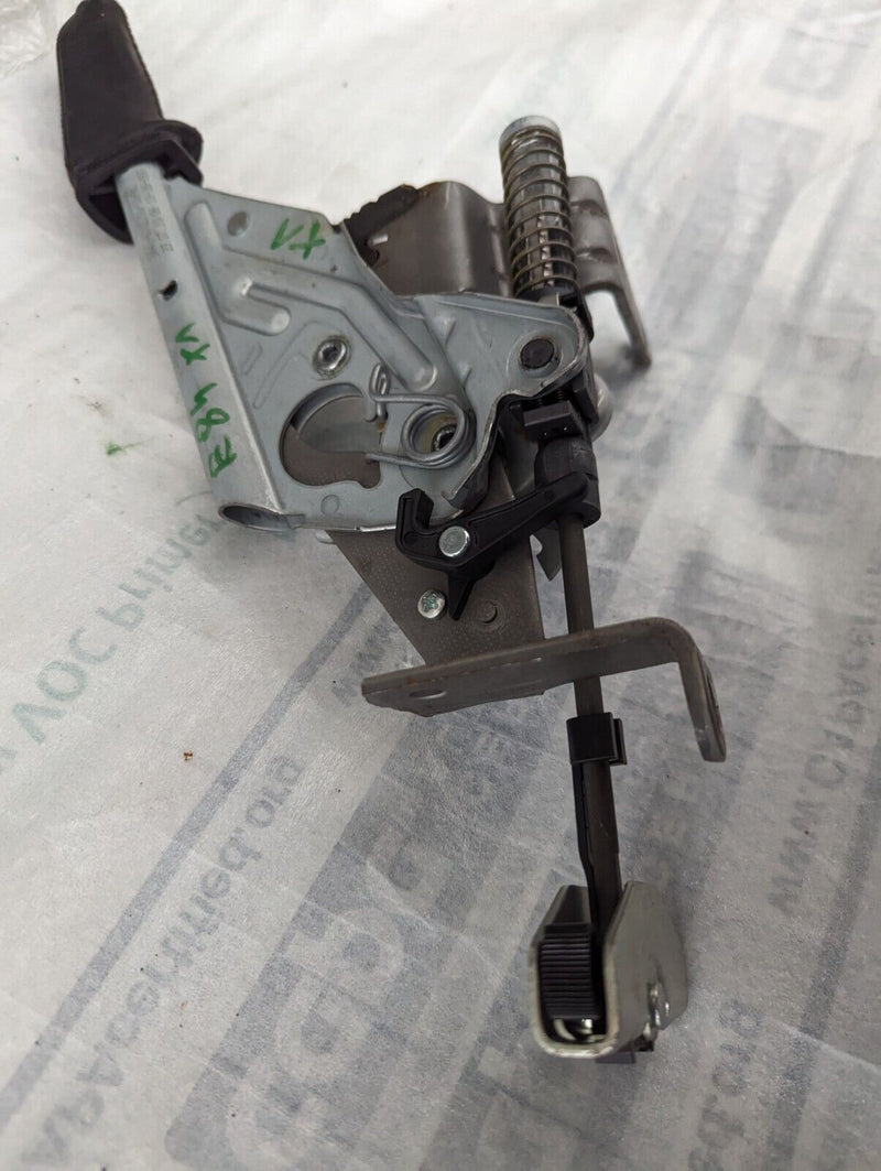 BMW X1 E84 2009-2015 HANDBRAKE LEVER 6782750