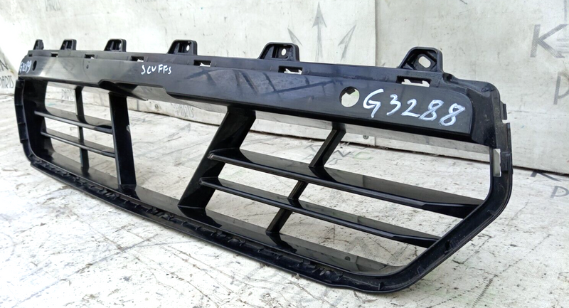 BMW 2 Series G42 M-SPORT 2022-ON FRONT BUMPER LOWER GRILL GRILLE 8098174