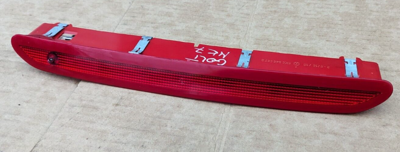 VW GOLF MK7 2012-2020 REAR CENTER THIRD BREAK LIGHT 5K0945087B GENUINE