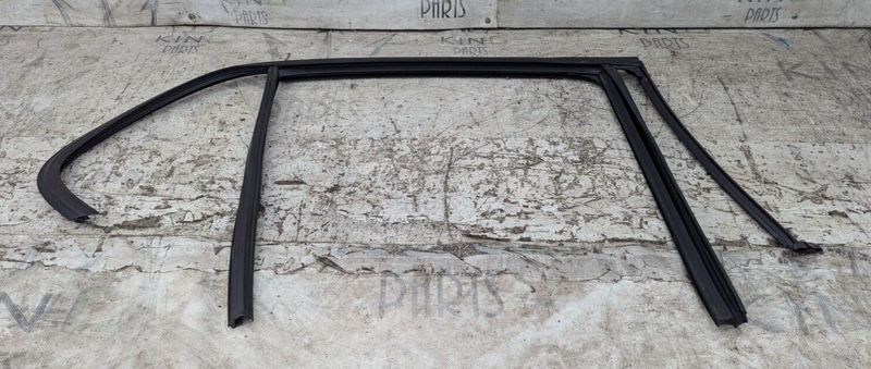 BMW 3 SERIES F30 11-19 REAR RIGHT O/S DOOR WINDOW GUIDE SEAL GASKET 177447-11-TR