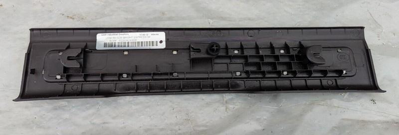 RANGE ROVER EVOQUE L538 11-15 FRONT RIGHT O/S DOOR ENTRY STEP TRIM BJ32-13200AAW