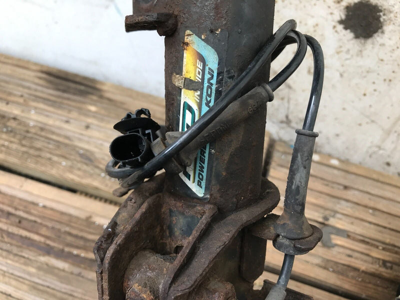 FIAT 500 ABARTH 1.4 PETROL FRONT LEG RIGHT DRIVESHAFT BRAKE CALIPER GAS STRUT
