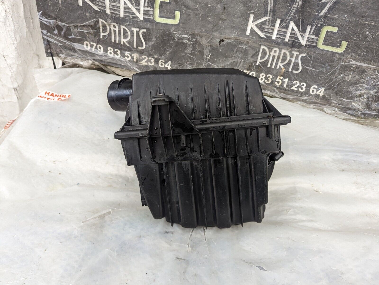 RANGE ROVER EVOQUE L538 11-15 AIR FILTER HOUSING BOX BJ32-9600-AE GENU