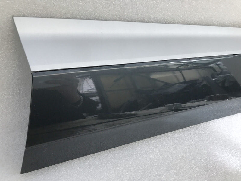 AUDI Q4 E-TRON *NEW FRONT DOOR TRIM MOULDING PANEL RIGHT SIDE 89A.853.960B