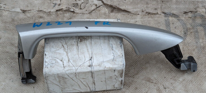 MERCEDES S-CLASS W221 06-13 FRONT RIGHT O/S DOOR OUTER EXTERIOR HANDLE GENUINE
