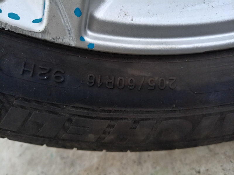 KIA NIRO MK1 GENUINE ALLOY WHEEL RIM 16" 6.5Jx16H2 ET45 & TYRE 205x60 R16