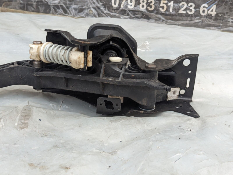 RANGE ROVER EVOQUE L538 MANUAL CLUTCH PEDAL ASSEMBLY BJ32-7B633-DC GENUINE