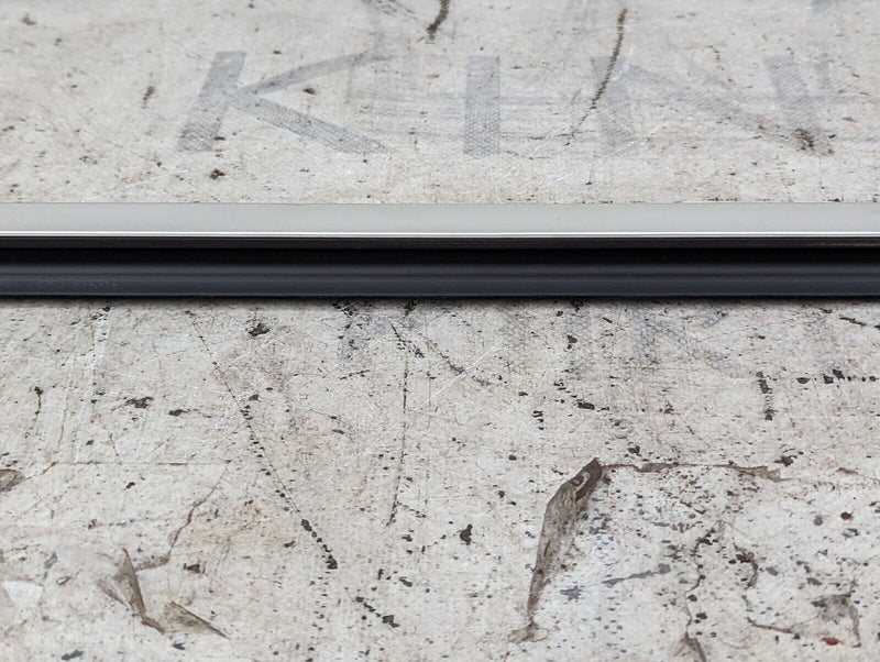 AUDI E-TRON 2018-ON DOOR WINDOW SLOT SEAL 4KE839475 GENUINE