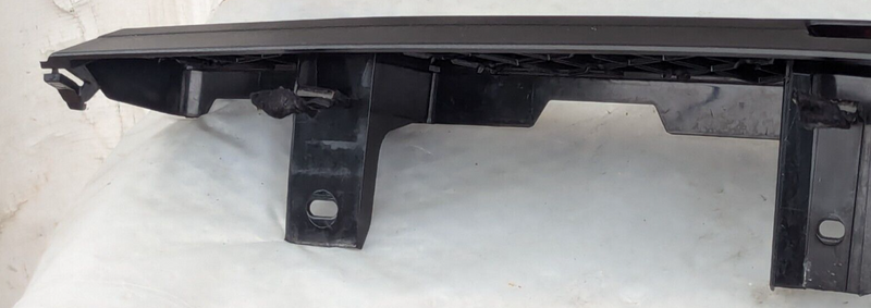 MERCEDES-BENZ C-CLASS W204 07-11 REAR THIRD BRAKE LIGHT COVER TRIM A2046830130