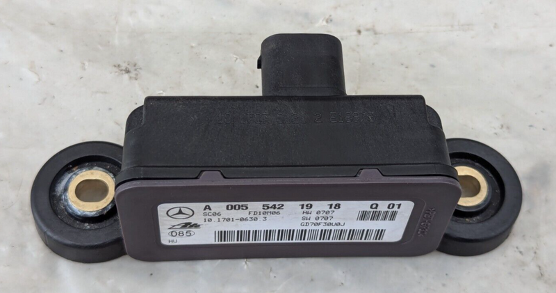 MERCEDES C-CLASS W204 07-11 YAW SPEED SENSOR MODULE A0055421918 GENUINE