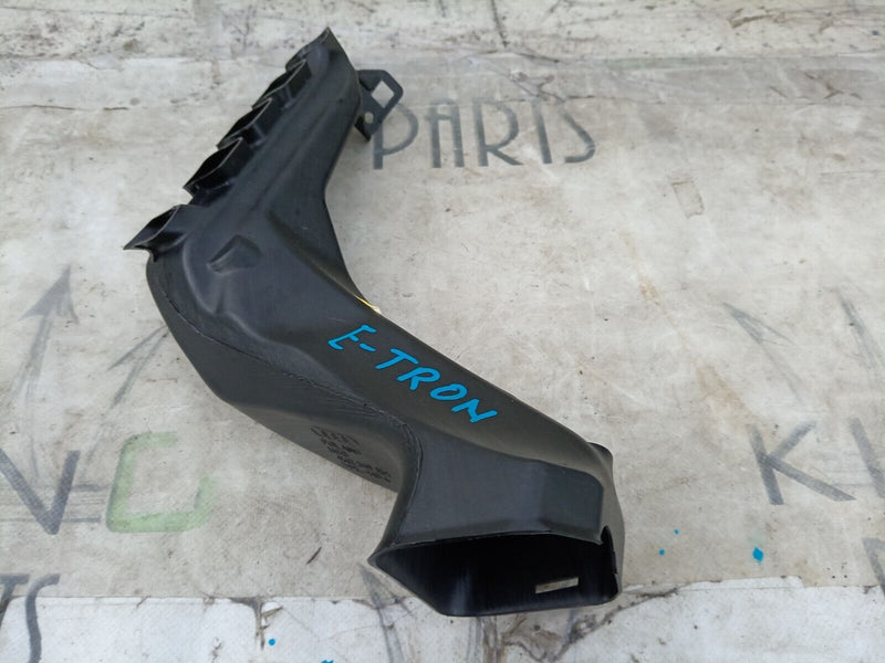 AUDI E-TRON 2018-ON DRIVER O/S AIR FOOT-WELL VENT 4KR819151 GENUINE