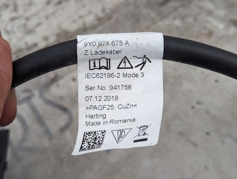 AUDI E-TRON 2018-ON CHARGING CABLE 9Y0971675A GENUINE