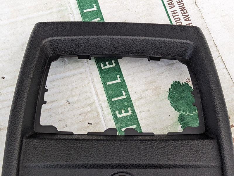 BMW 3 SERIES F30 2011-2019 REAR CENTER CONSOLE AIR VENT TRIM 9218909 GENUINE