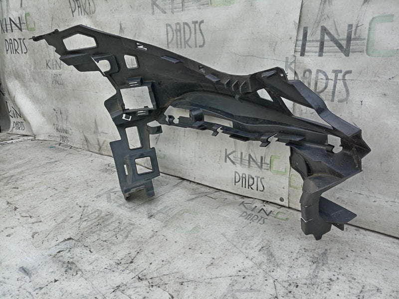 MERCEDES W213 2016-22 SPORT FRONT BUMPER LEFT SIDE TRIM BRACKET 2138852300