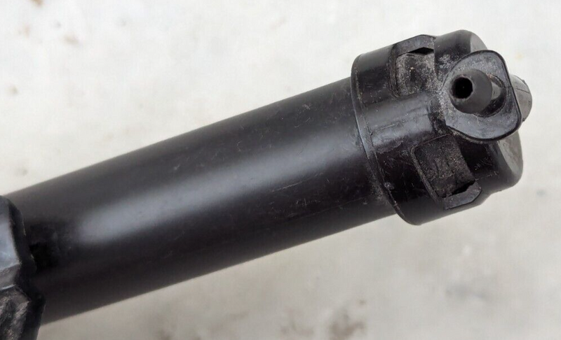 RANGE ROVER EVOQUE L538 11-15 FRONT RIGHT O/S HEADLAMP WASHER JET BJ32-13C152-CA