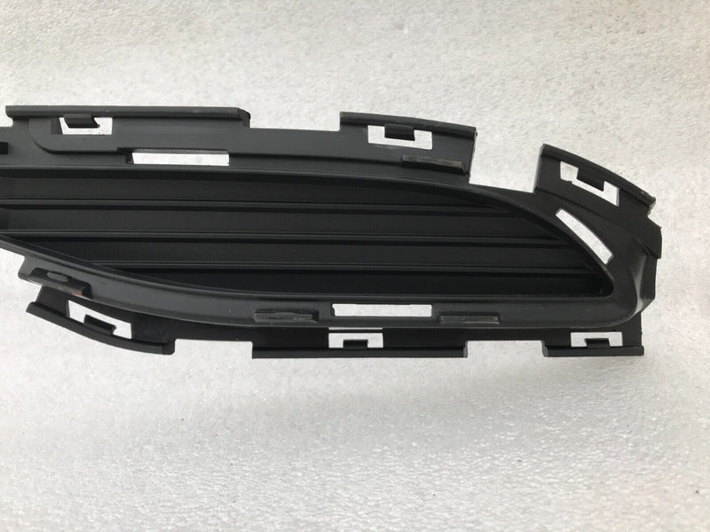 KIA PROCEED 2021 GT-LINE HATCHBACK REAR BUMPER TRIM MOULDING PANEL 86625-J7NA0