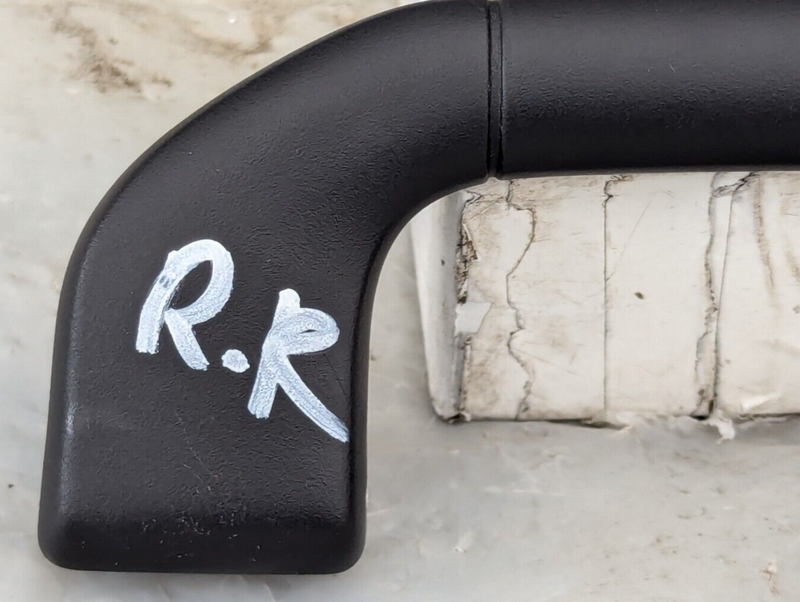 MERCEDES-BENZ C-CLASS W204 07-11 REAR RIGHT O/S ROOF GRAB HANDLE A2048100151