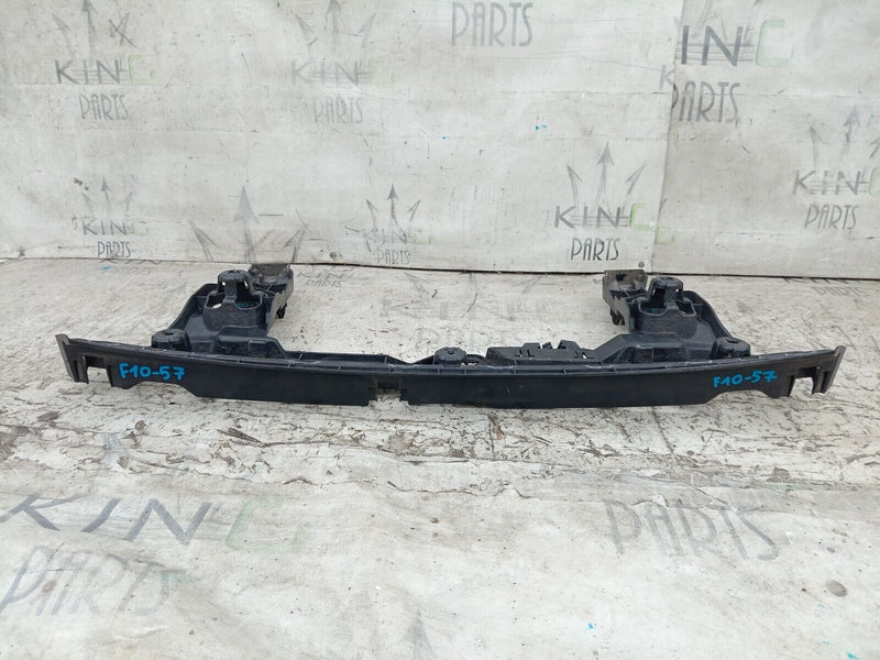 BMW 1 F40 2019-ON REAR BUMPER CENTRE MOUNT BRACKET GENUINE 51128496655