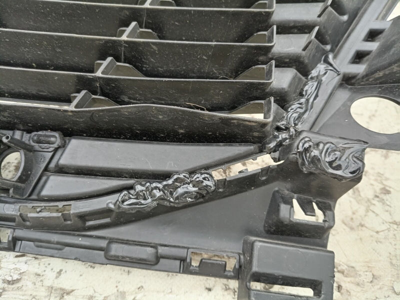 PEUGEOT 2008 MK2 P24 2019- FRONT BUMPER CENTER RADIATOR GRILLE 9826327480