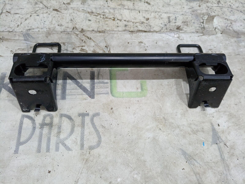 AUDI E-TRON 2018-ON ISOFIX CHILD SEAT SUPPORT BRACKET 80A813545 GENUINE