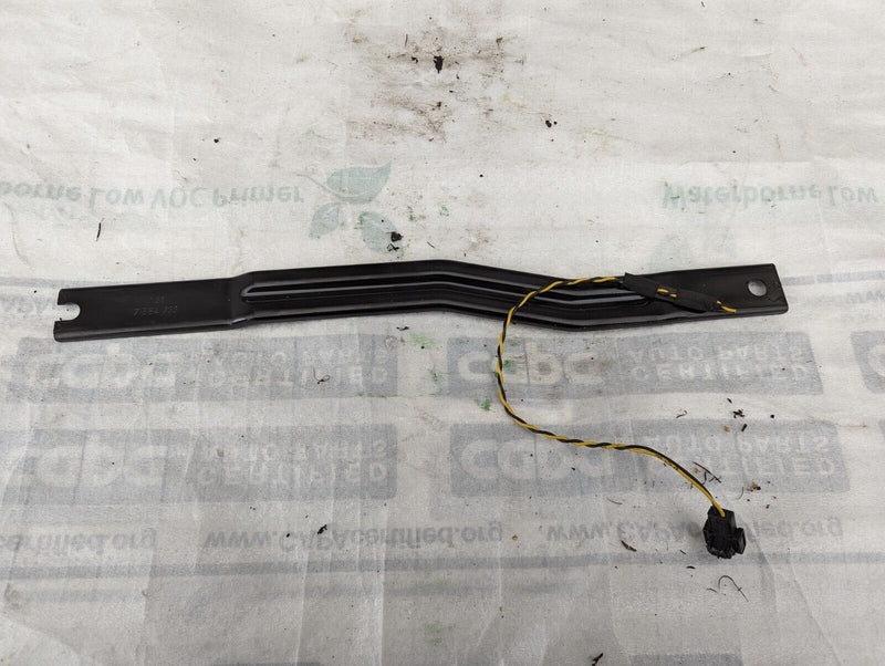 BMW X1 E84 09-15 ROLLOVER BATTERY PROTECTION GENUINE 7584733