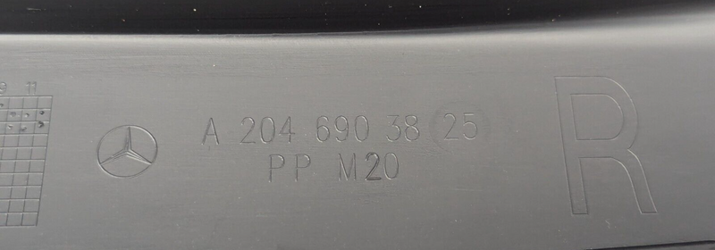 MERCEDES-BENZ C-CLASS W204 07-11 REAR RIGHT O/S ENTRANCE STRIP COVER A2046903825