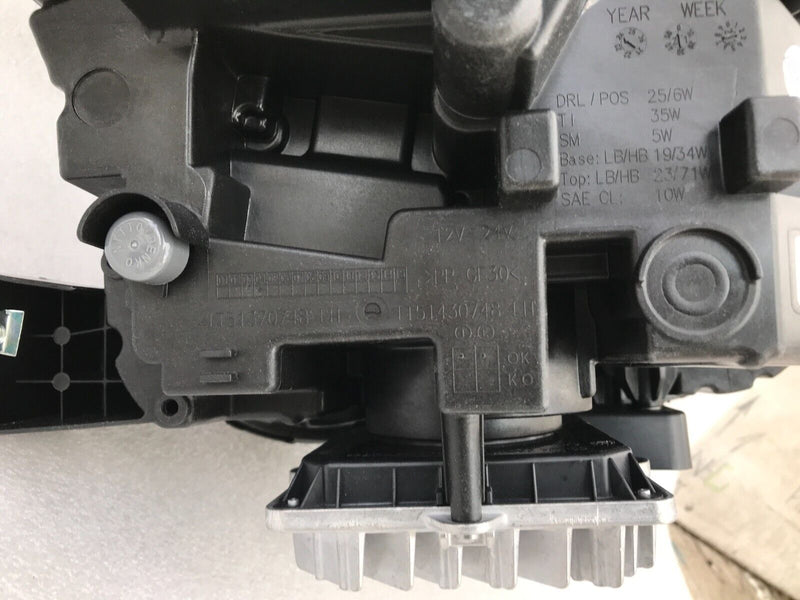 MASERATI GRECALE M182 *NEW COMPLETE PAIR FRONT HEADLIGHT LEFT & RIGHT SIDE, ECU