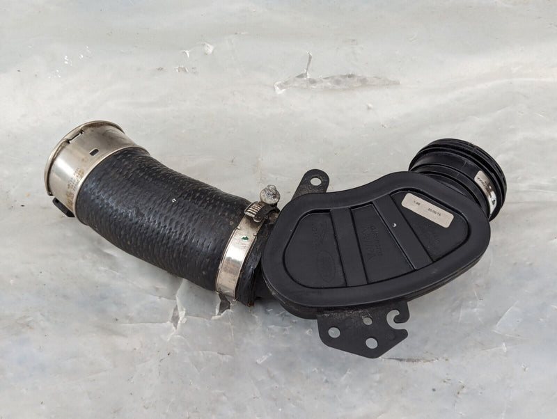 RANGE ROVER EVOQUE L538 2.2 DIESEL 11-15 INTERCOOLER HOSE PIPE GJ32-6C780-AA