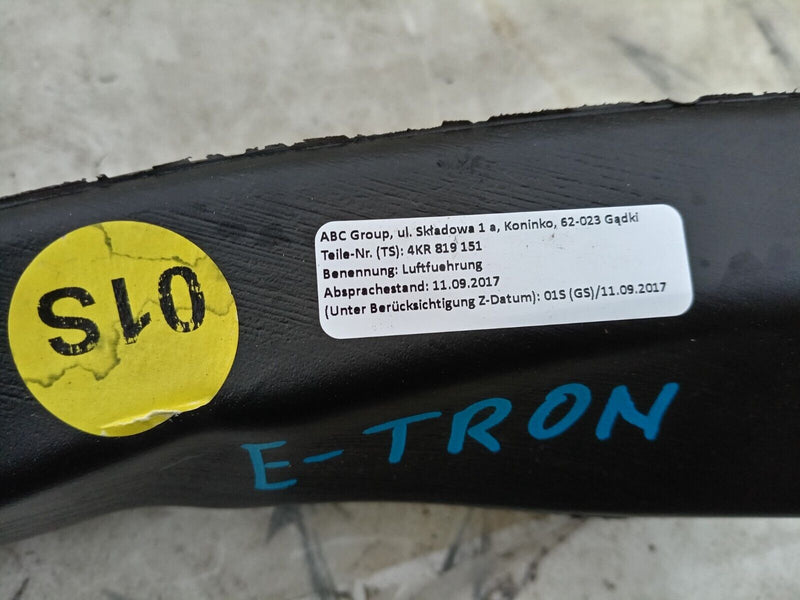 AUDI E-TRON 2018-ON DRIVER O/S AIR FOOT-WELL VENT 4KR819151 GENUINE