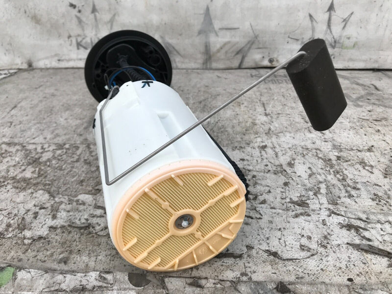MITSUBISHI FUSO CANTER 0580203210 GENUINE FUEL TANK DELIVERY FUEL PUMP ML216922