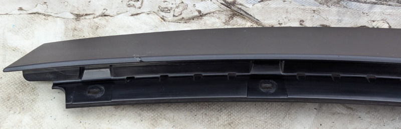 BMW 3 SERIES F30 11-19 REAR RIGHT O/S DOOR OUTER B PILLAR FINISHER COVER 7258308