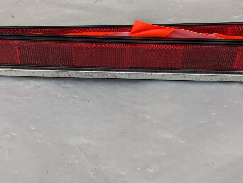 MERCEDES S-CLASS W221 06-13 EMERGENCY WARNING TRIANGLE SIGN A1648900197 GENUINE