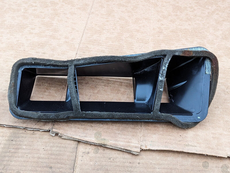 VW GOLF MK7 2012-2020 AIR INTAKE GUIDE 5G2819241 GENUINE