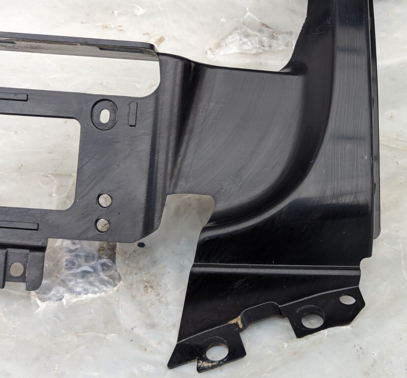 RANGE ROVER EVOQUE L538 REAR RIGHT O/S TAILLIGHT SUPPORT BRACKET BJ32-17E800-A