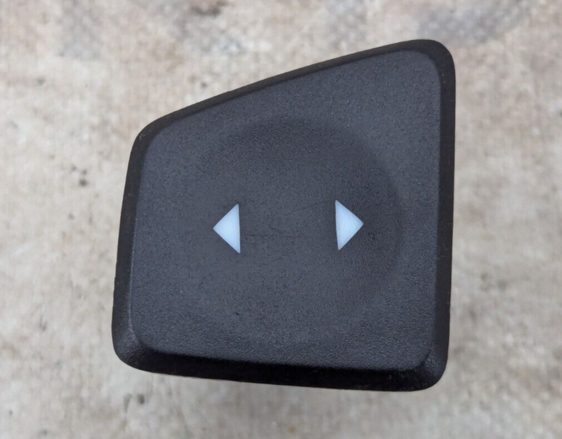 FIAT ABARTH 500 08-15 FRONT PASSENGER SIDE N/S DOOR WINDOW SWITCH BUTTON E30499