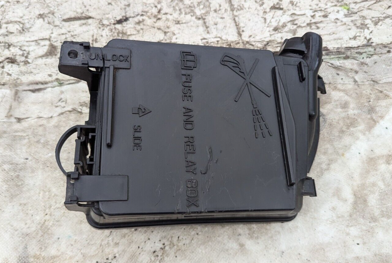 FIAT ABARTH 500 2008-2015 FUSE AND RELAY BOX LID COVER 51807660 GENUINE