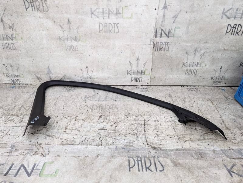 AUDI E-TRON 2018-ON LEFT N/S DOOR WINDOW FRAME TRIM 4KE867609 GENUINE