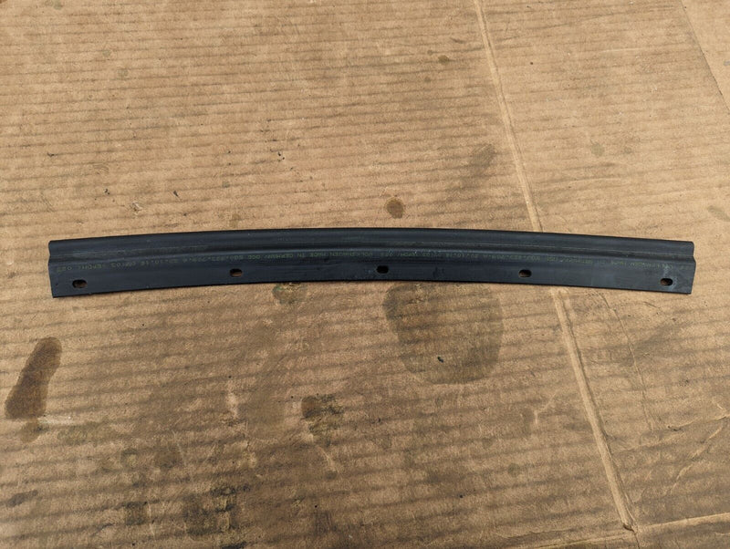 VW GOLF MK7 2012-2020 BONNET LEFT N/S RUBBER SEAL 5G0823709A GENUINE