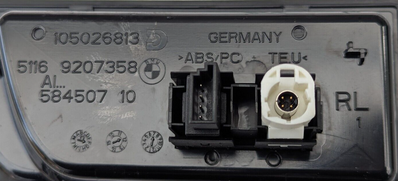 BMW 3 SERIES F30 2011-2019 CENTER CONSOLE AUX USB PORT SOCKET PANEL 9207358