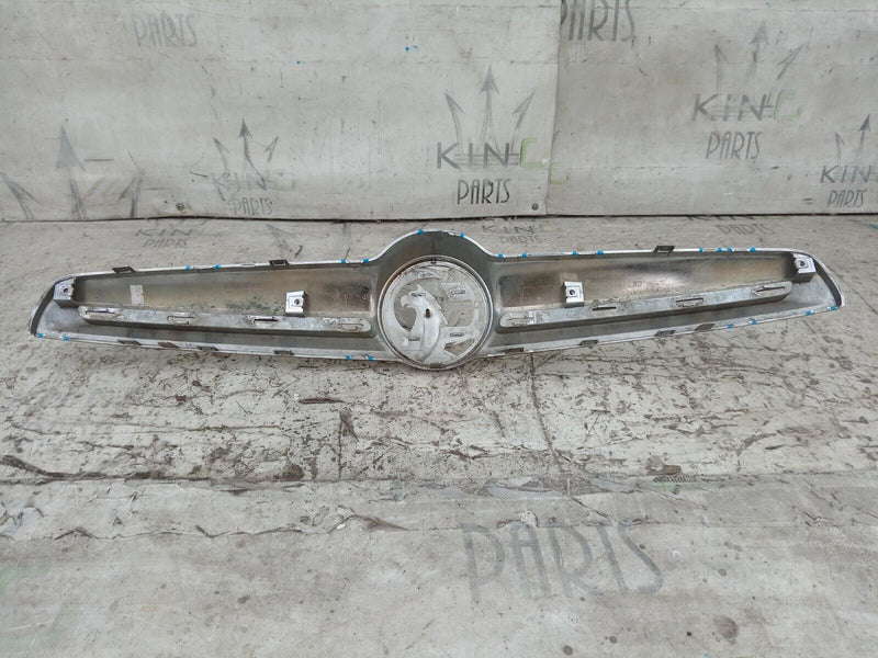 VAUXHALL COMBO MK3 2012-2018 FRONT BUMPER CHROME GRILL 735539396 GENUINE