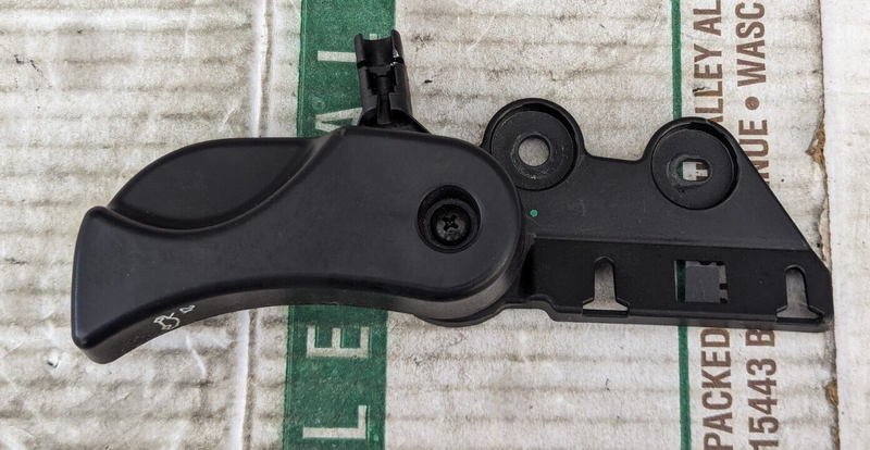 BMW 3 SERIES F30 11-19 BONNET RELEASE HANDLE 7309608 GENUINE