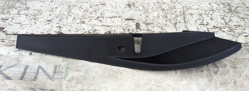 MERCEDES S-CLASS W221 06-13 REAR RIGHT O/S DOOR LOCK SURROUND TRIM A2217380221