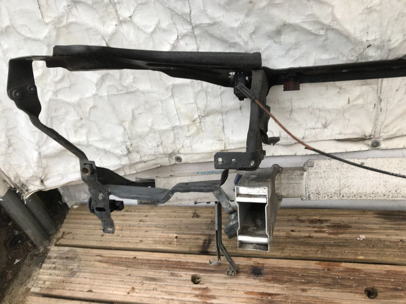 MERCEDES W204 DIESEL 08-14 BONNET UPPER SLAM PANEL FRONT SUPPORT CRASH BAR LOCK