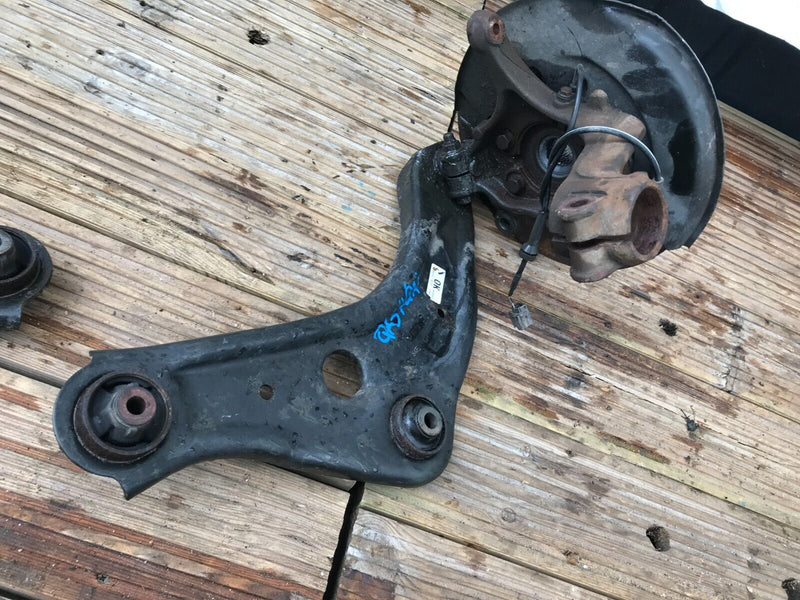 NISSAN QASHQAI J11 MK2 2013-20 1.6 DCI LEFT SIDE FRONT HUB, WISHBONE, BRAKE DISC