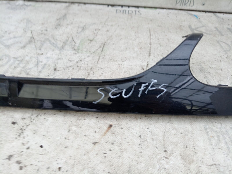 VOLVO XC60 MK2 R-DESIGN 2017-2023 REAR BUMPER DIFFUSER TRIM MOULDING