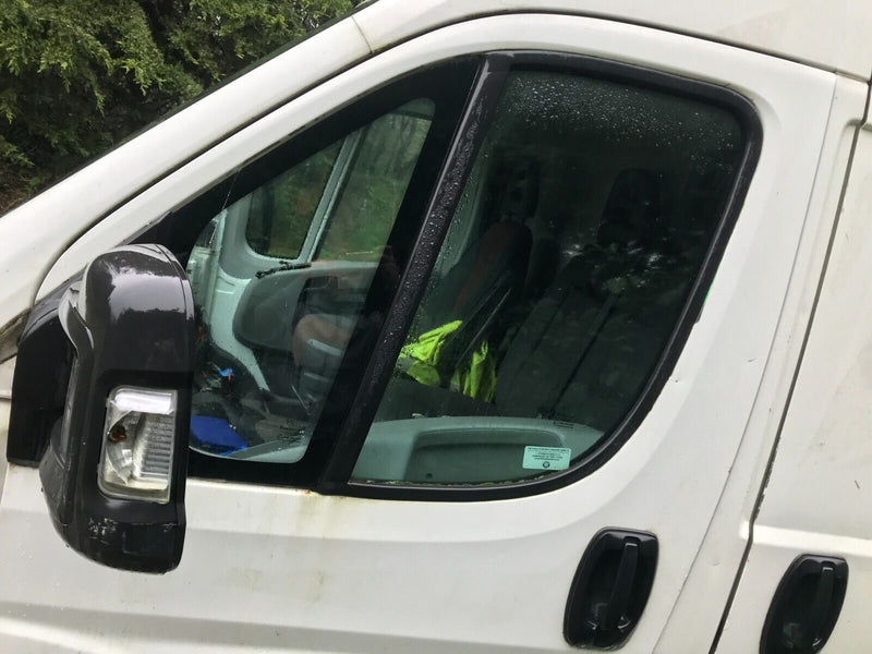FIAT DUCATO, RELAY 2006-14 LEFT PASSENGE SIDE FRONT DOOR PANEL & WINDOW GLASS #