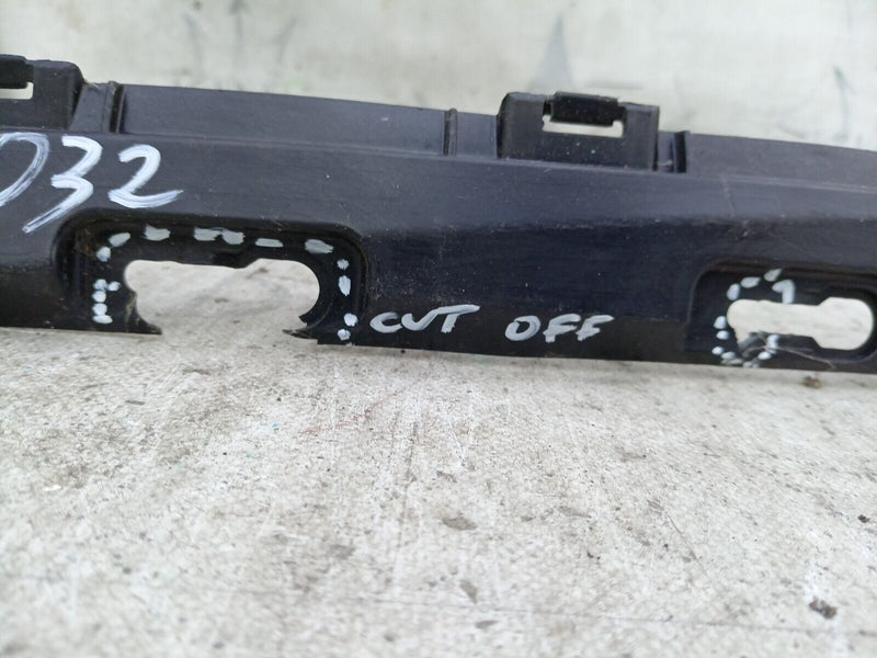 VW UP 2011-2016 RIGHT DRIVER SIDE SKIRT SILL MOUNT BRACKET 12E853494A