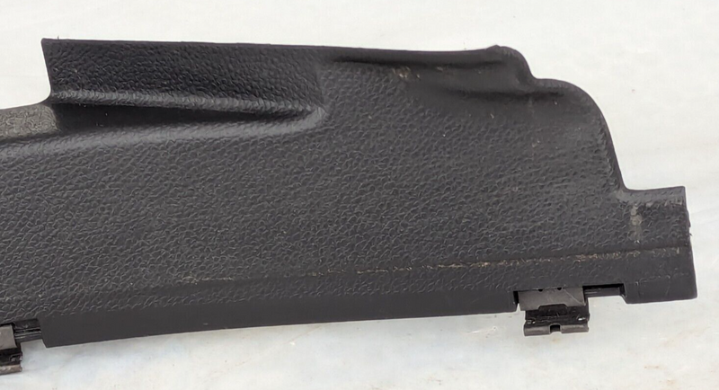 MERCEDES-BENZ C-CLASS W204 07-11 REAR RIGHT O/S ENTRANCE STRIP COVER A2046903825