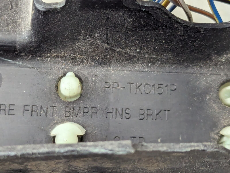 RANGE ROVER EVOQUE L538 FRONT RIGHT O/S BUMPER BRACKET W/PARKING SENSOR WIRING