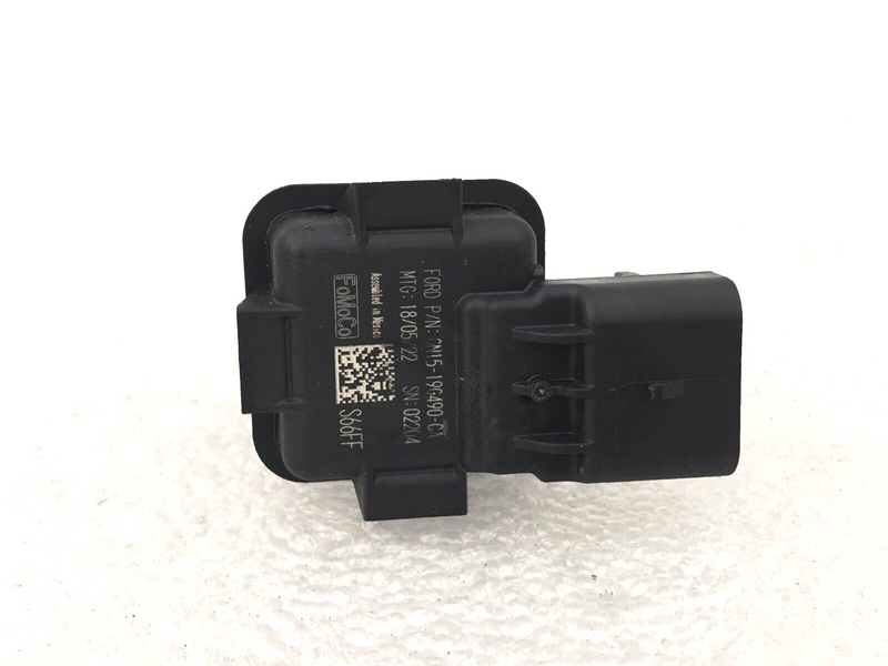 FORD ECOSPORT REAR VIEW REVERSE PARKING CAMERA & TRIM HOUSING GN15-19G490-CA